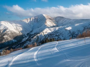 lézarder les pistes : skier en Espagne autrement